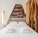 شقة Urban Retreat In Historic Quarter باريس
