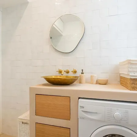 Urban Retreat In Historic Quarter Apartment *