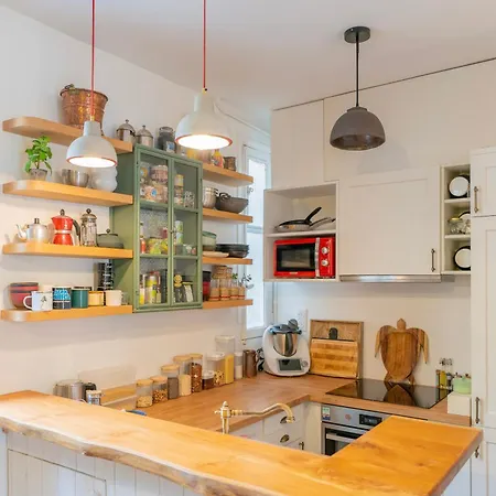 Urban Retreat In Historic Quarter *