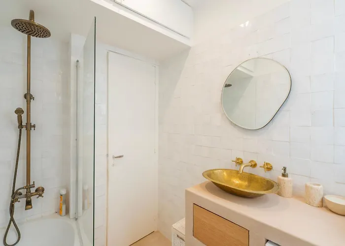Urban Retreat In Historic Quarter Lejlighed