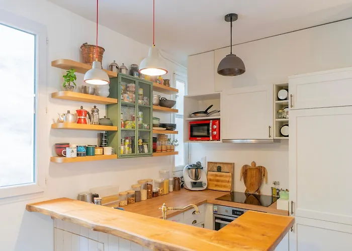 Urban Retreat In Historic Quarter *
